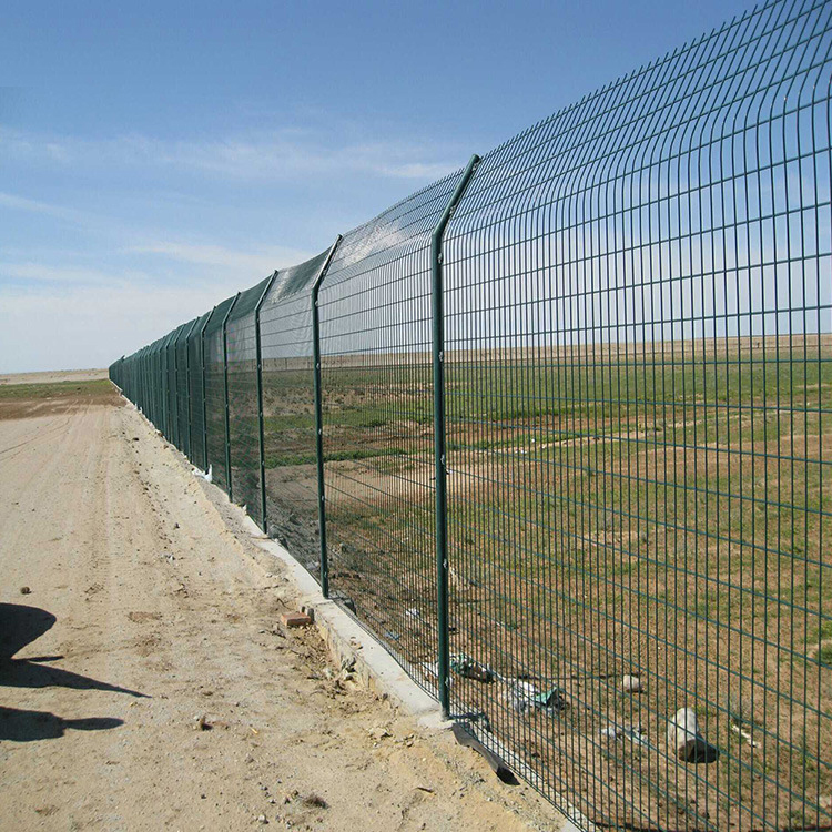 安徽養(yǎng)殖鐵絲圍欄網(wǎng)圖片4 安徽養(yǎng)殖鐵絲圍欄網(wǎng)圖片4