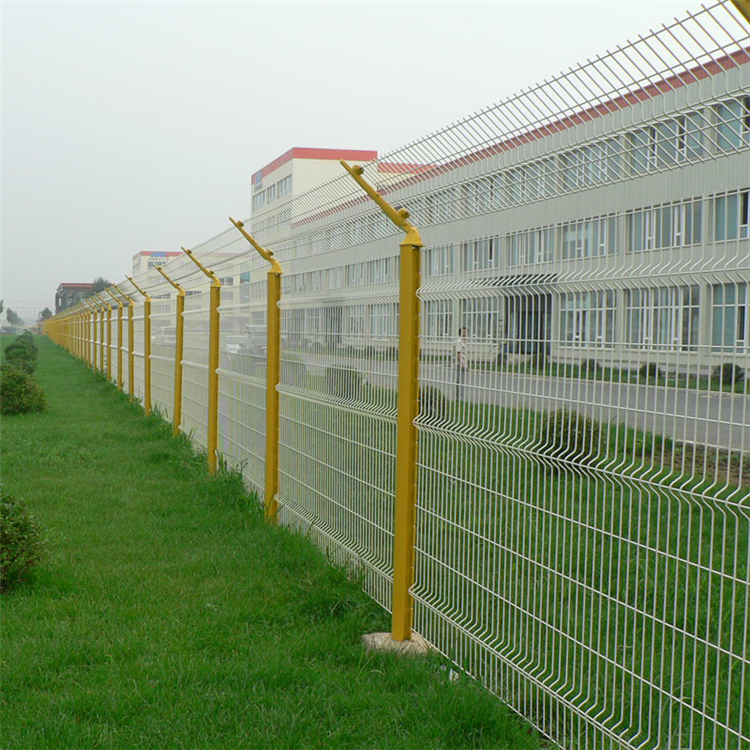 園區外墻隔離網圖片2 園區外墻隔離網圖片2