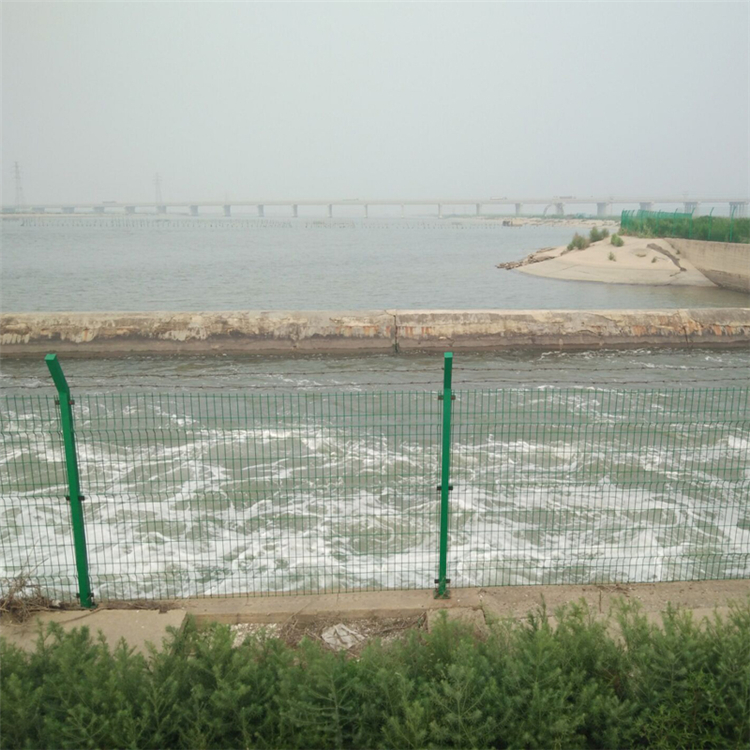 山東水渠隔離網欄圖片4 山東水渠隔離網欄圖片4