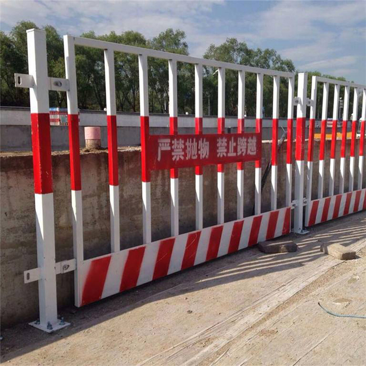 基坑臨邊護欄、基坑防護網圖片1 基坑臨邊護欄、基坑防護網圖片1