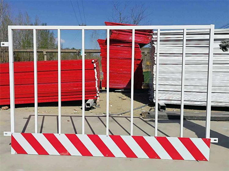 建筑基坑護欄網圖片3 建筑基坑護欄網圖片3