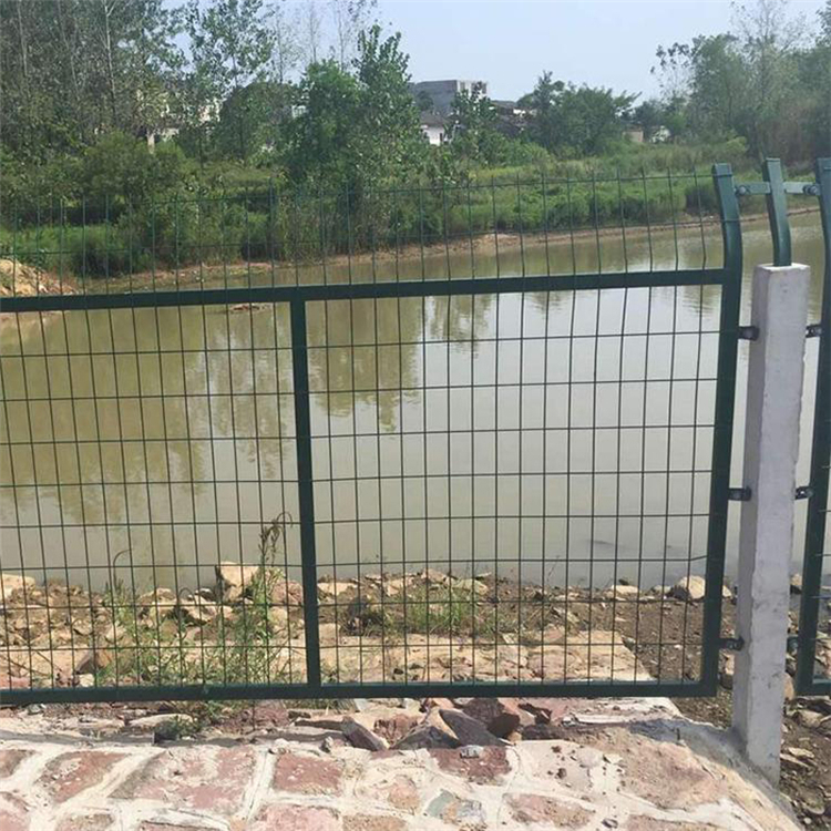 鐵路線路防護柵欄圖片3 鐵路線路防護柵欄圖片3