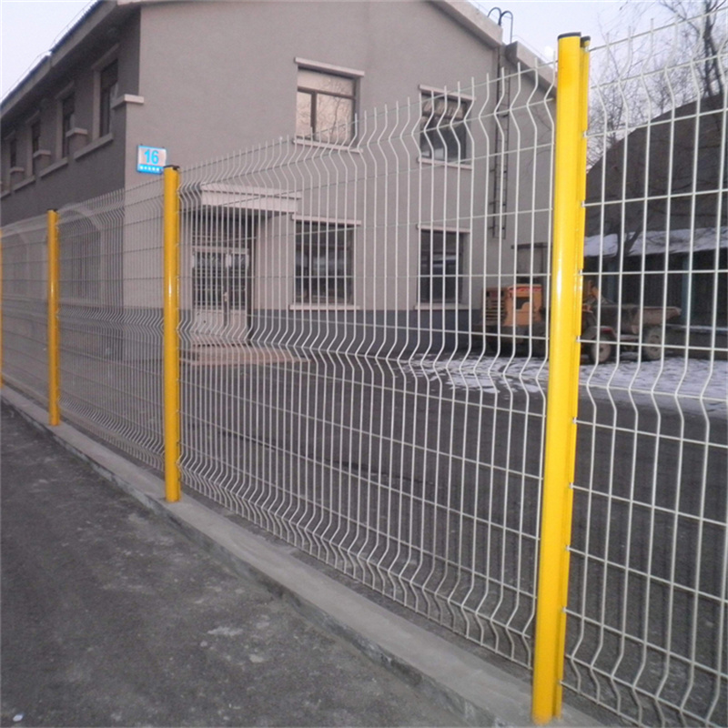廠區(qū)隔離圍欄網(wǎng)圖片4 廠區(qū)隔離圍欄網(wǎng)圖片4