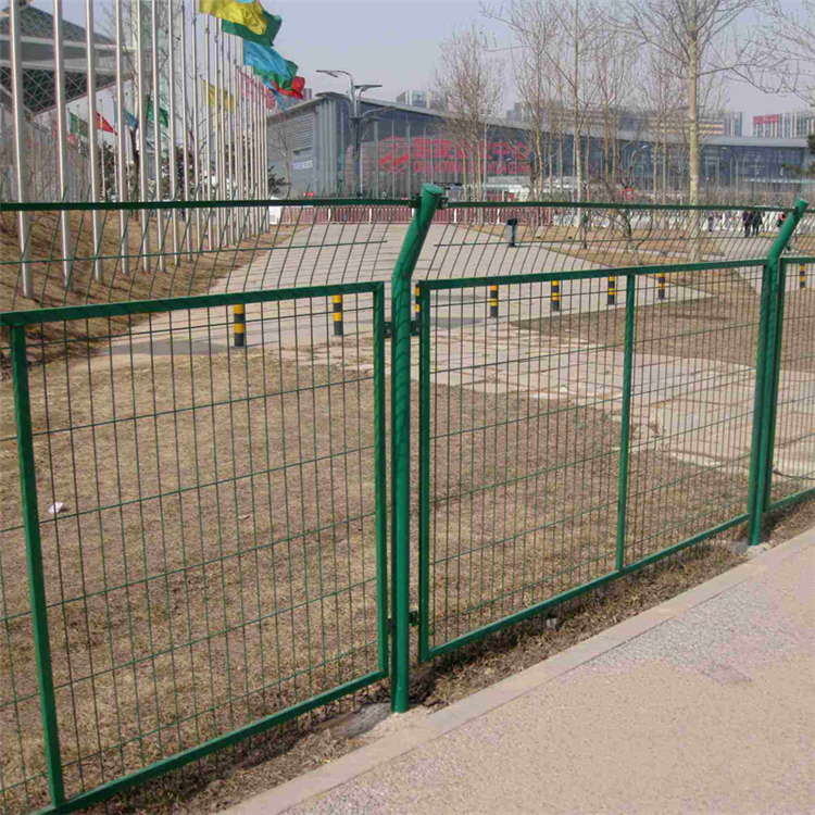 鐵路圍欄圖片2 鐵路圍欄圖片2