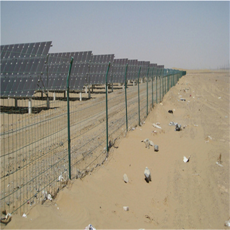 福建光伏站防護圍網圖片3 福建光伏站防護圍網圖片3
