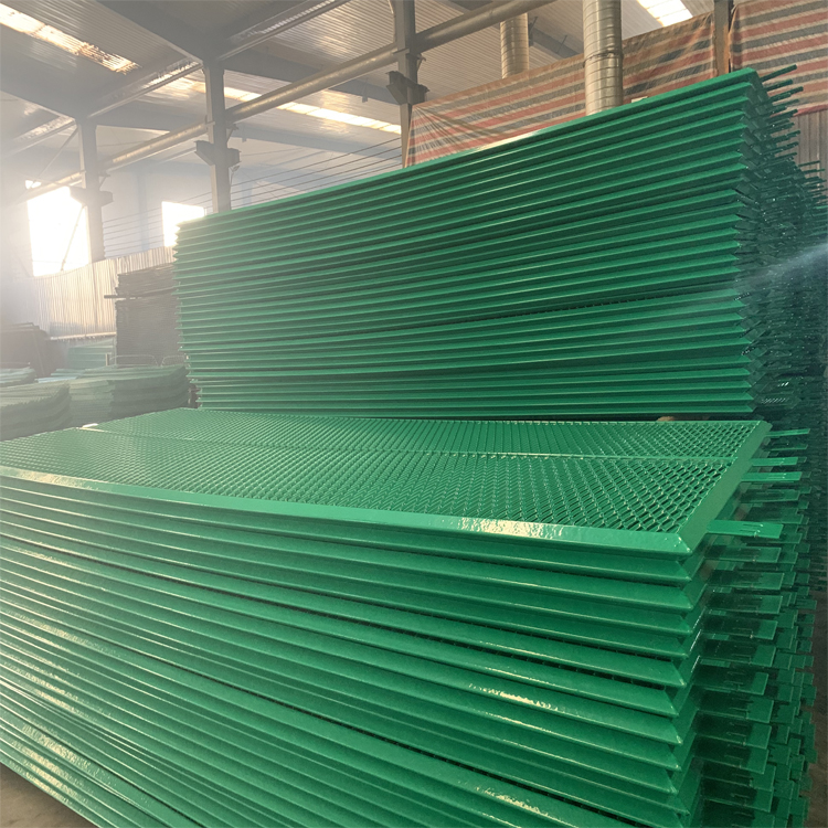 山東菱形防眩目網(wǎng)圖片4