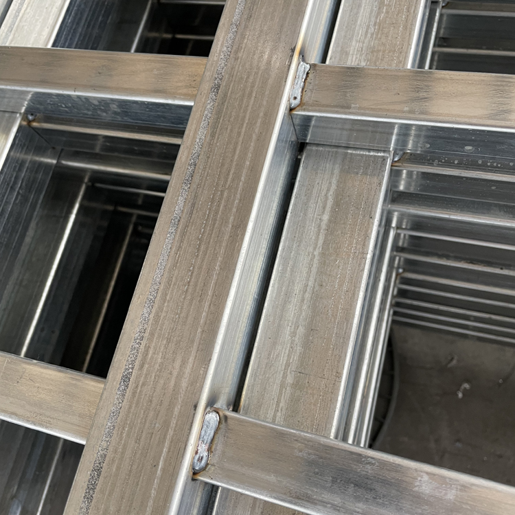 山東鐵藝圍墻護欄圖片2