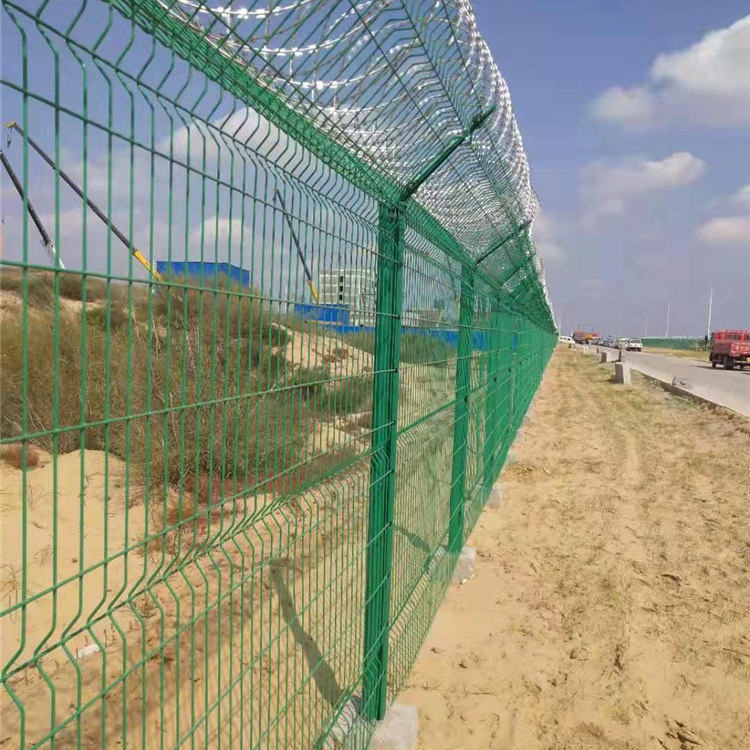 機(jī)場圍擋圖片3 機(jī)場圍擋圖片3