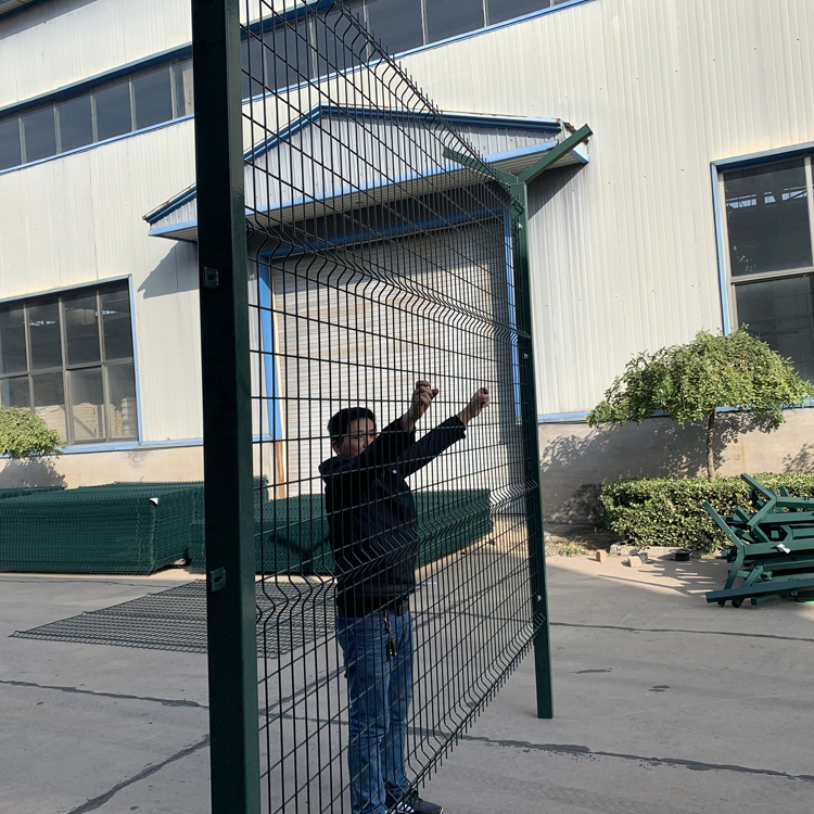 通用機場航站樓圍界網規格參數圖片1 通用機場航站樓圍界網規格參數圖片1