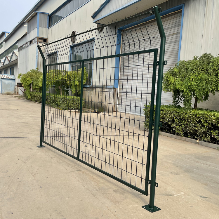 福建工程塑粉墨綠色公路護欄圖片3 福建工程塑粉墨綠色公路護欄圖片3