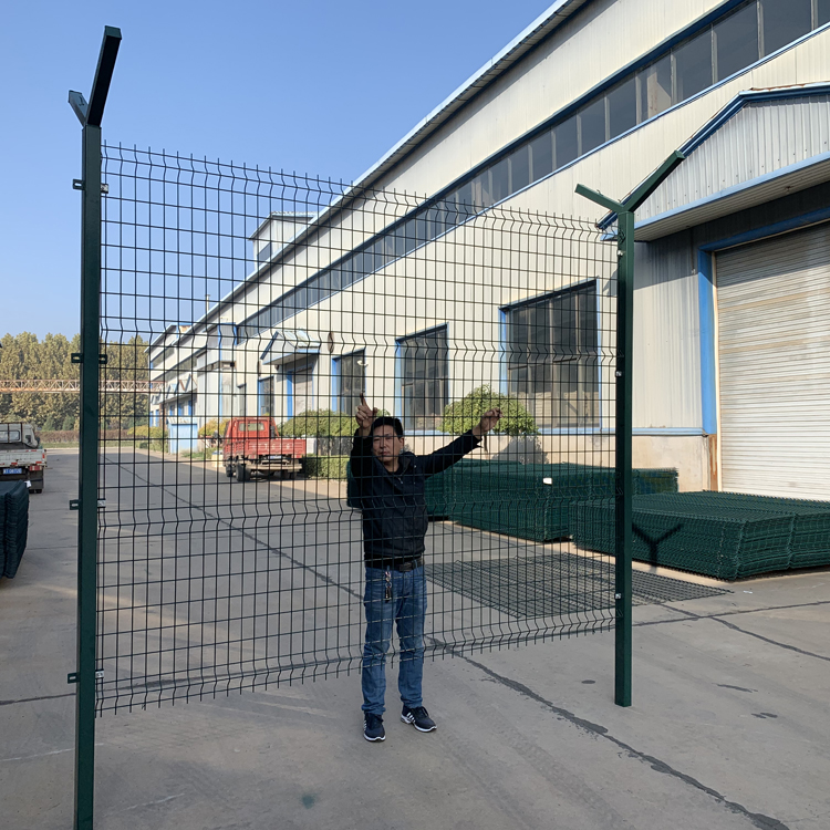 機(jī)場(chǎng)鋼絲圍擋