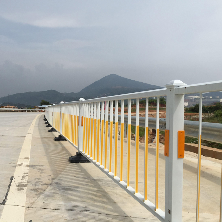 山東城市交通噴塑護欄