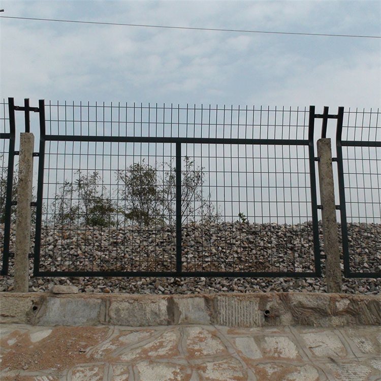 鐵路兩側護欄網圖片4 鐵路兩側護欄網圖片4