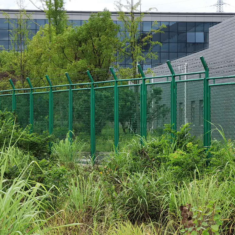 海關園區金屬圍欄網圖片3 海關園區金屬圍欄網圖片3
