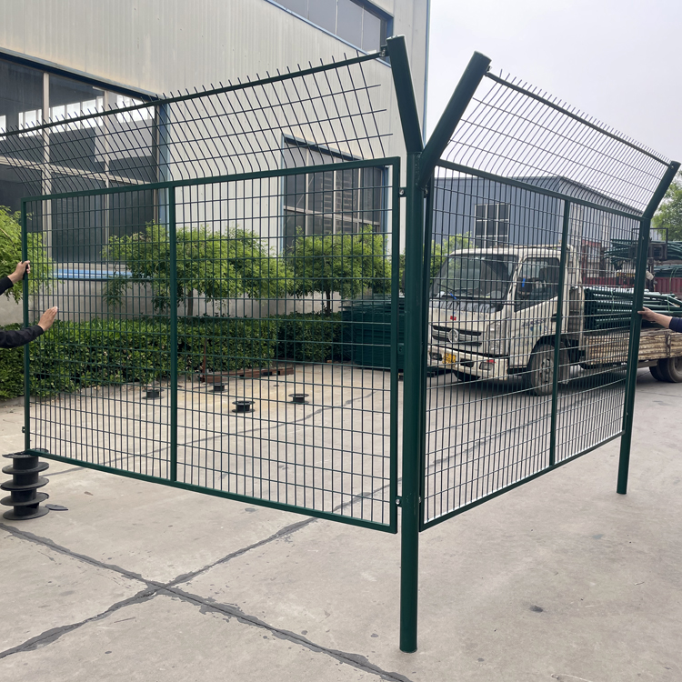 江蘇機場鐵絲網護欄圖片2