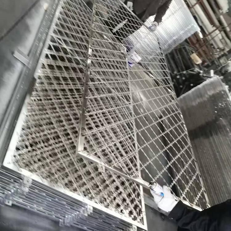 福建焊接刀片鐵絲網圖片3