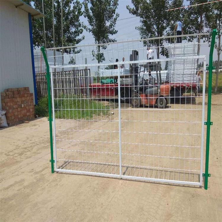 福建光伏太陽能發電設施隔離防護網圖片3 福建光伏太陽能發電設施隔離防護網圖片3