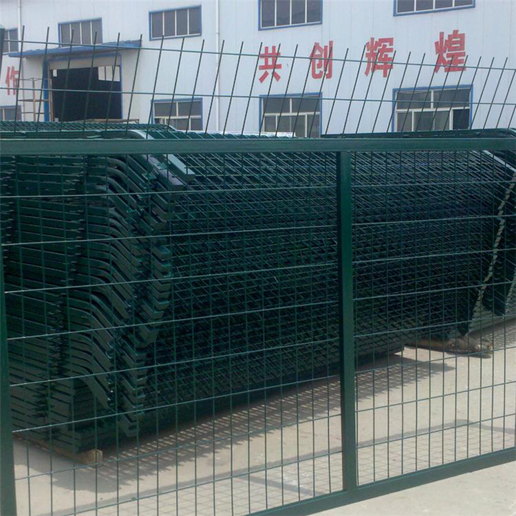 安徽鐵路防護柵欄廠家定制圖片3 安徽鐵路防護柵欄廠家定制圖片3