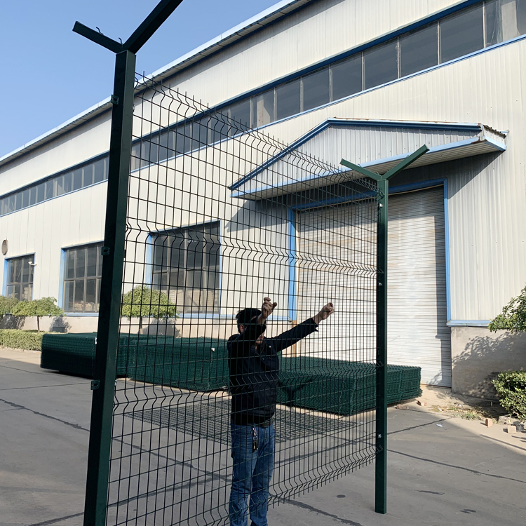 福建機場外圍防御網圍界廠家圖片2 福建機場外圍防御網圍界廠家圖片2