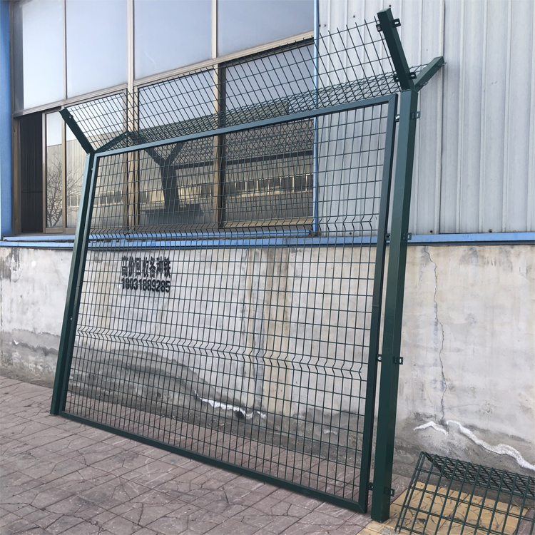 福建機場外圍刀刺網圍欄廠家圖片3 福建機場外圍刀刺網圍欄廠家圖片3