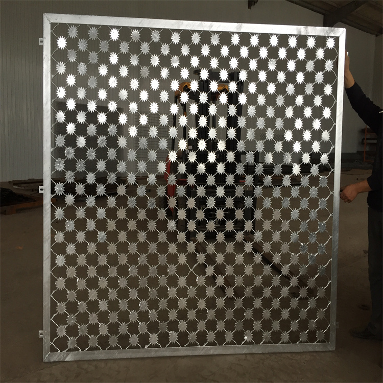 安徽純不銹鋼金屬隔離網不生銹的必選產品圖片4 安徽純不銹鋼金屬隔離網不生銹的必選產品圖片4