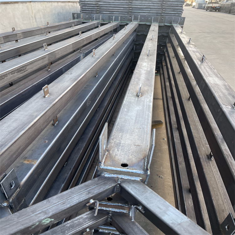 機場隔離柵生產工序圖片3 機場隔離柵生產工序圖片3