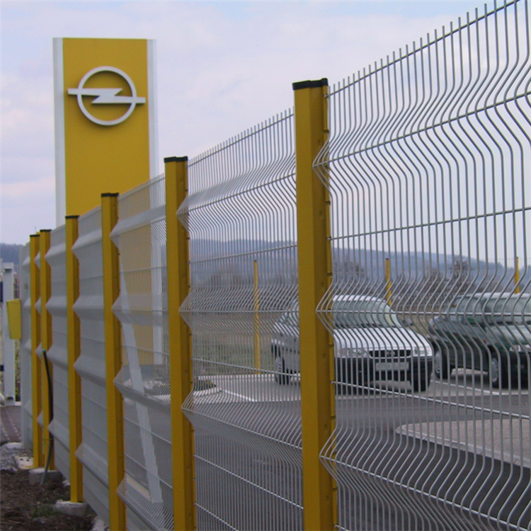 福建掛鉤式桃形柱隔離柵圖片1 福建掛鉤式桃形柱隔離柵圖片1