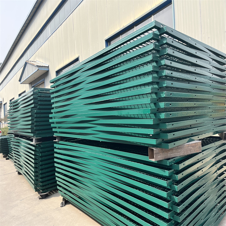 機場停機坪圍界網安裝圖片3 機場停機坪圍界網安裝圖片3