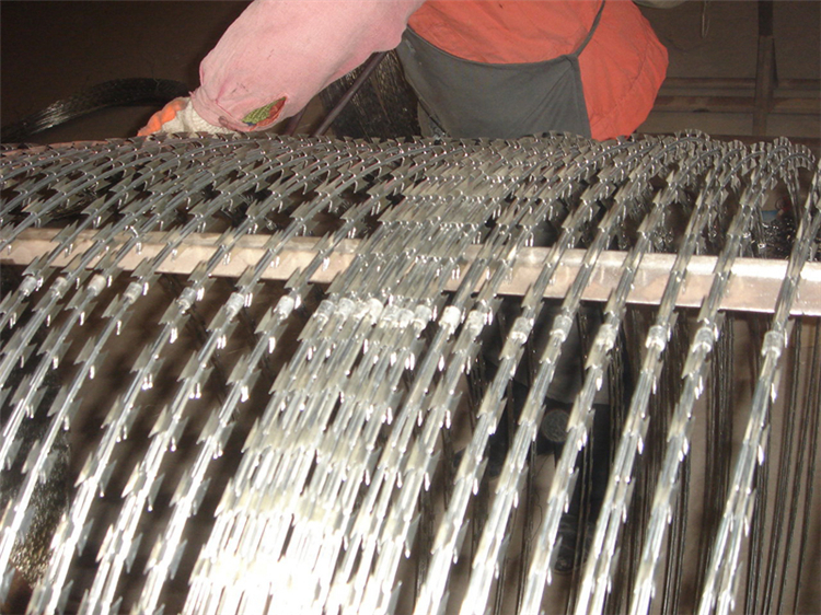 機場刀刺網更換項目圖片4