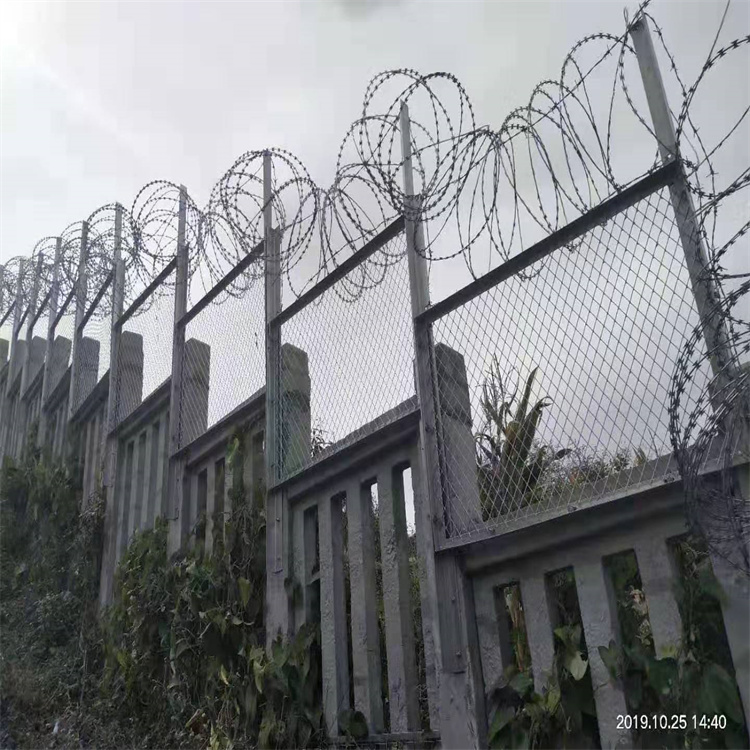 鐵路熱鍍鋅防爬刺價格多少圖片7 鐵路熱鍍鋅防爬刺價格多少圖片7