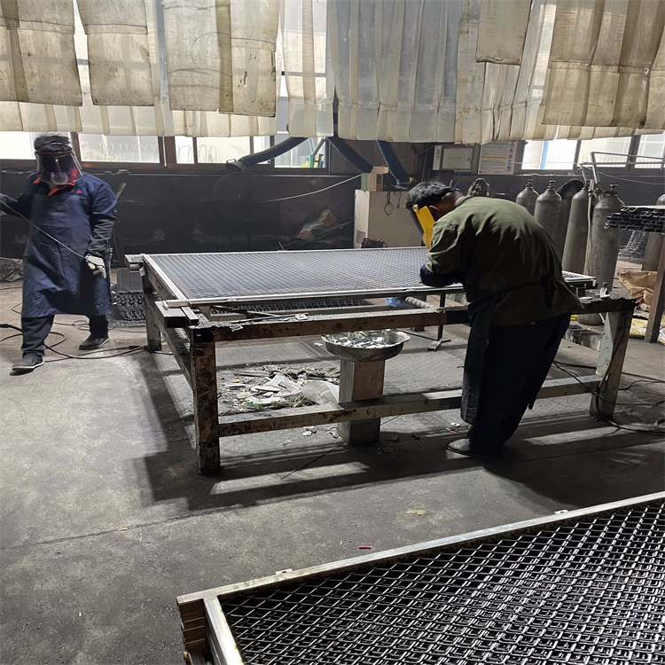 安徽橋梁防拋網生產介紹圖片4 安徽橋梁防拋網生產介紹圖片4