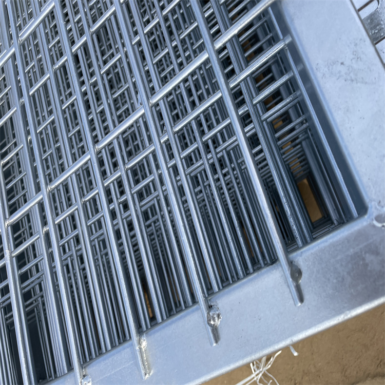 高速公路隔離柵保驗收的產品圖片2 高速公路隔離柵保驗收的產品圖片2