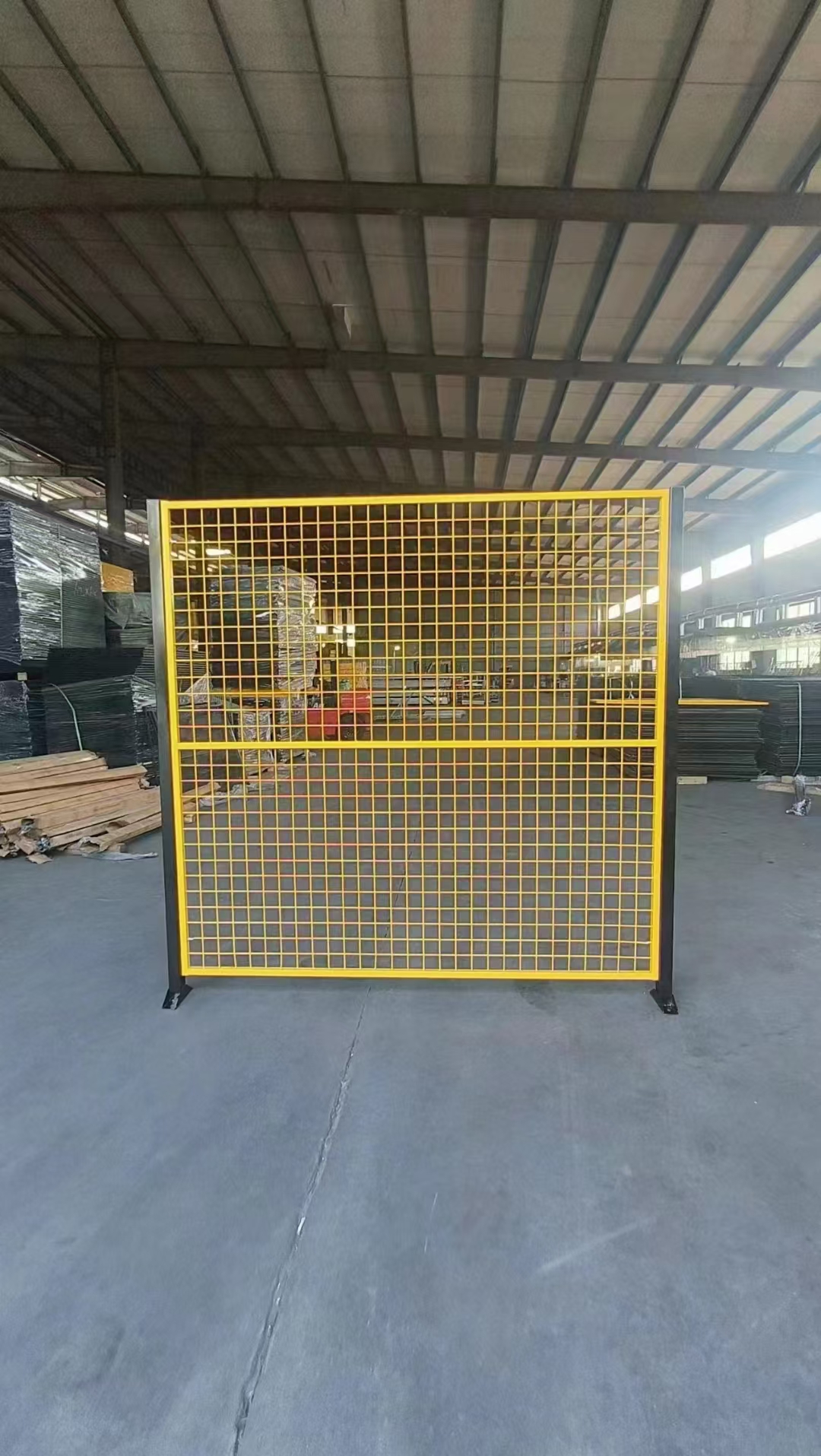 方孔機(jī)器設(shè)備圍欄網(wǎng)樣式圖片2 方孔機(jī)器設(shè)備圍欄網(wǎng)樣式圖片2