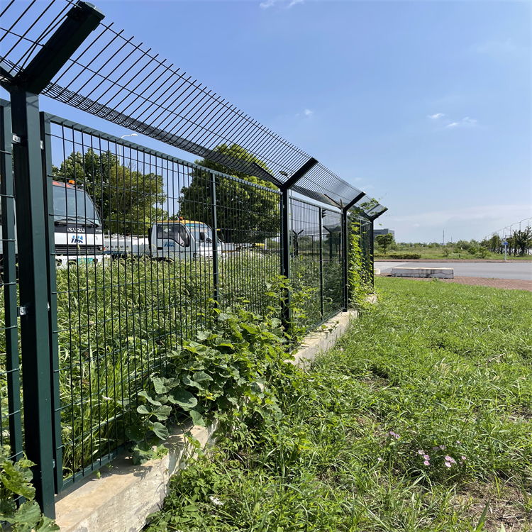 安徽機場鋼筋網(wǎng)圍界生產(chǎn)廠家圖片6 安徽機場鋼筋網(wǎng)圍界生產(chǎn)廠家圖片6