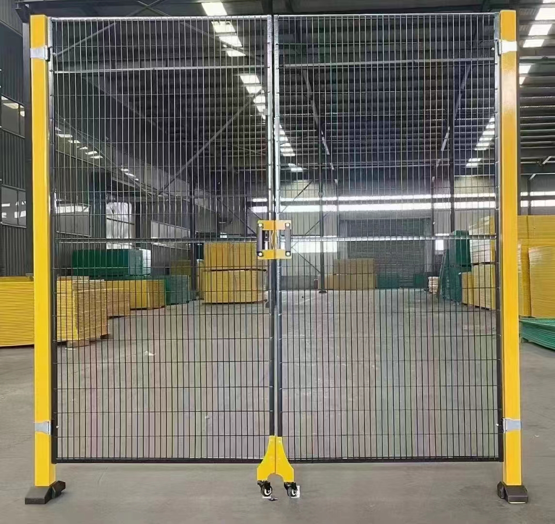 碼垛機器人車間隔離網圍欄