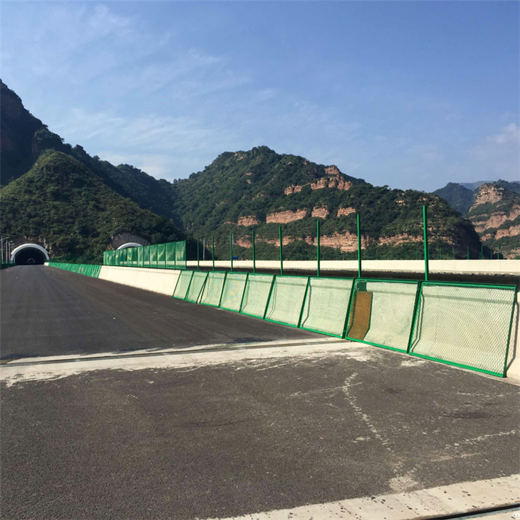 橋梁防拋網道路護欄圖片3 橋梁防拋網道路護欄圖片3