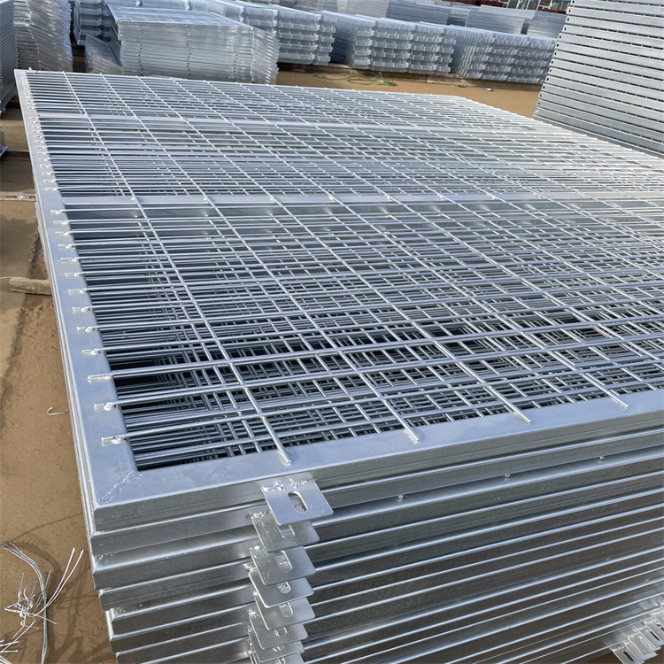 鐵路熱鍍鋅金屬防護柵欄圖片3 鐵路熱鍍鋅金屬防護柵欄圖片3